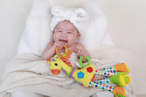 阿拉善盟1岁宝宝流鼻涕打喷嚏 阿拉善盟1岁宝宝流鼻涕打喷嚏